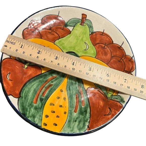 Dolores Hildago Signed Mexican Plates Set of Three Fruit Motif - Picture 11 of 14